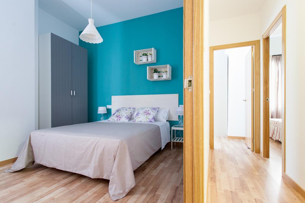 Apartamentos Diaber Larana Séville Chambre photo